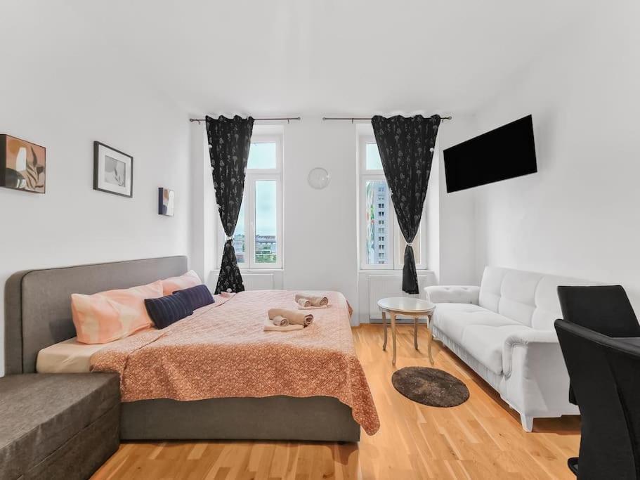 Tabor Strasse Apartment Wenen Buitenkant foto